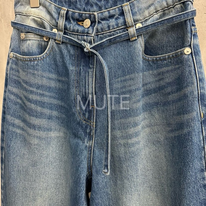 MUTE-P東大門㊣直郵女裝新款時尚25秋冬休閑職業牛仔褲含腰帶MUTE牛仔褲