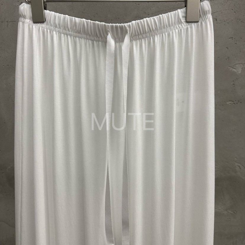 MUTE-P韓國直郵㊣女裝新品熱賣職業休閑真品人氣25秋冬長裙MUTE長裙