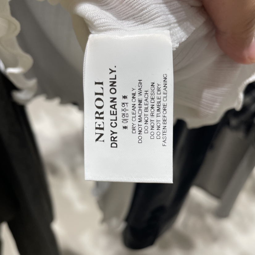 NEROLI 36韓國代購㊣女裝新品時尚人氣推薦熱賣25秋冬長袖T恤NEROLI 36長袖T恤