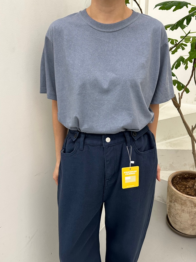 BUT東大門㊣實拍女裝新款推薦人氣職業25秋冬真品熱賣時尚T恤buttonT恤