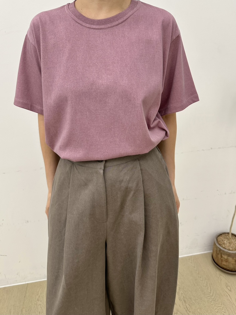 BUT東大門㊣實拍女裝新款推薦人氣職業25秋冬真品熱賣時尚T恤buttonT恤圖色2
