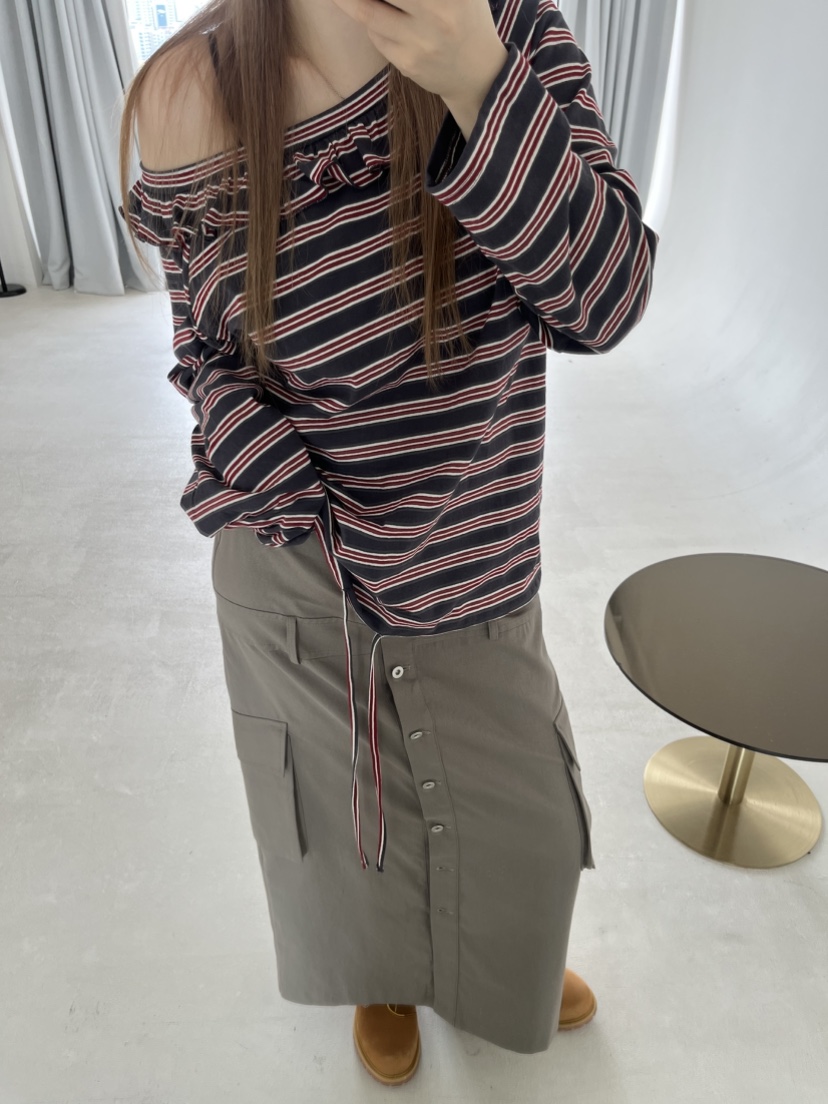 LUMEN-P東大門㊣代購女士新款真品人氣時尚休閑長袖T恤露肩LUMEN-P長袖T恤