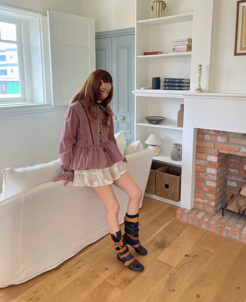 BOUTIQUE-L韓國代購㊣女裝新品25秋冬時尚職業推薦襯衫蕾絲衫BOUTIQUE-L襯衫/蕾絲衫
