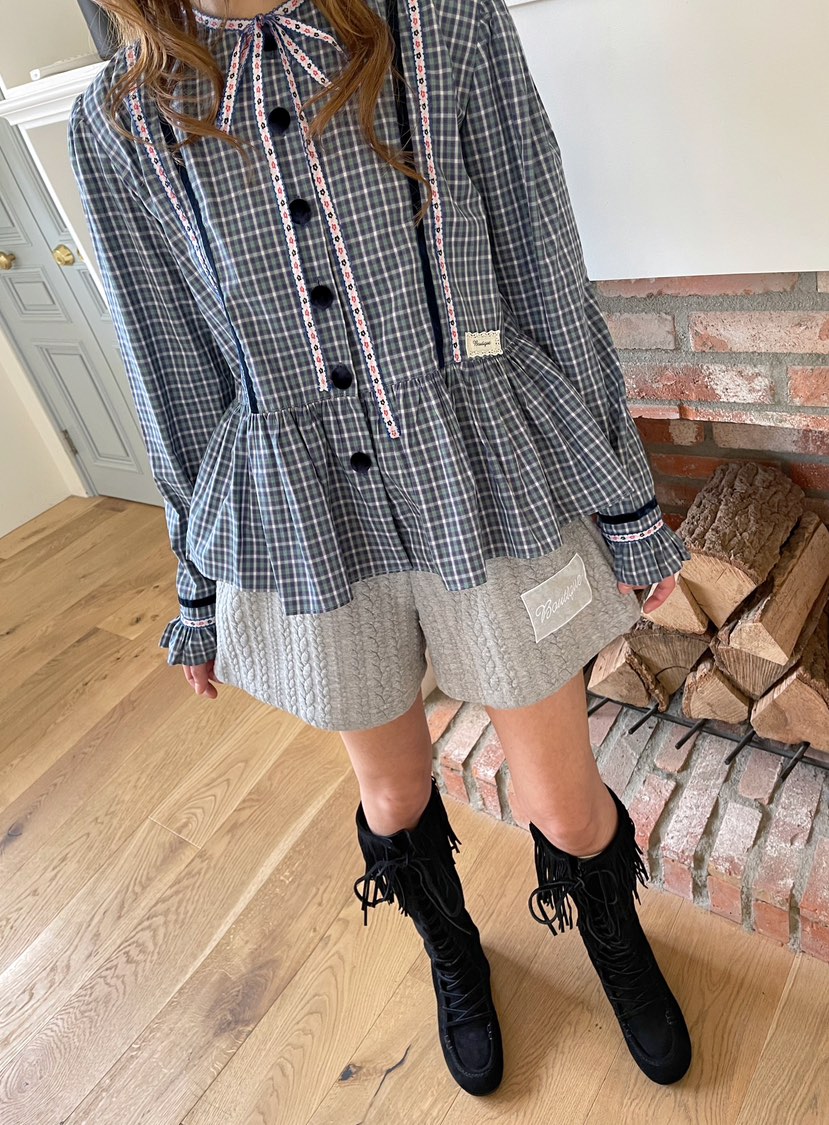 BOUTIQUE-L韓國代購㊣女裝新品25秋冬時尚職業推薦襯衫蕾絲衫BOUTIQUE-L襯衫/蕾絲衫