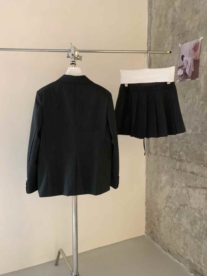STRAWBERRY東大門㊣直郵女士新品推薦熱賣職業真品25秋冬夾克STRAWBERRY夾克