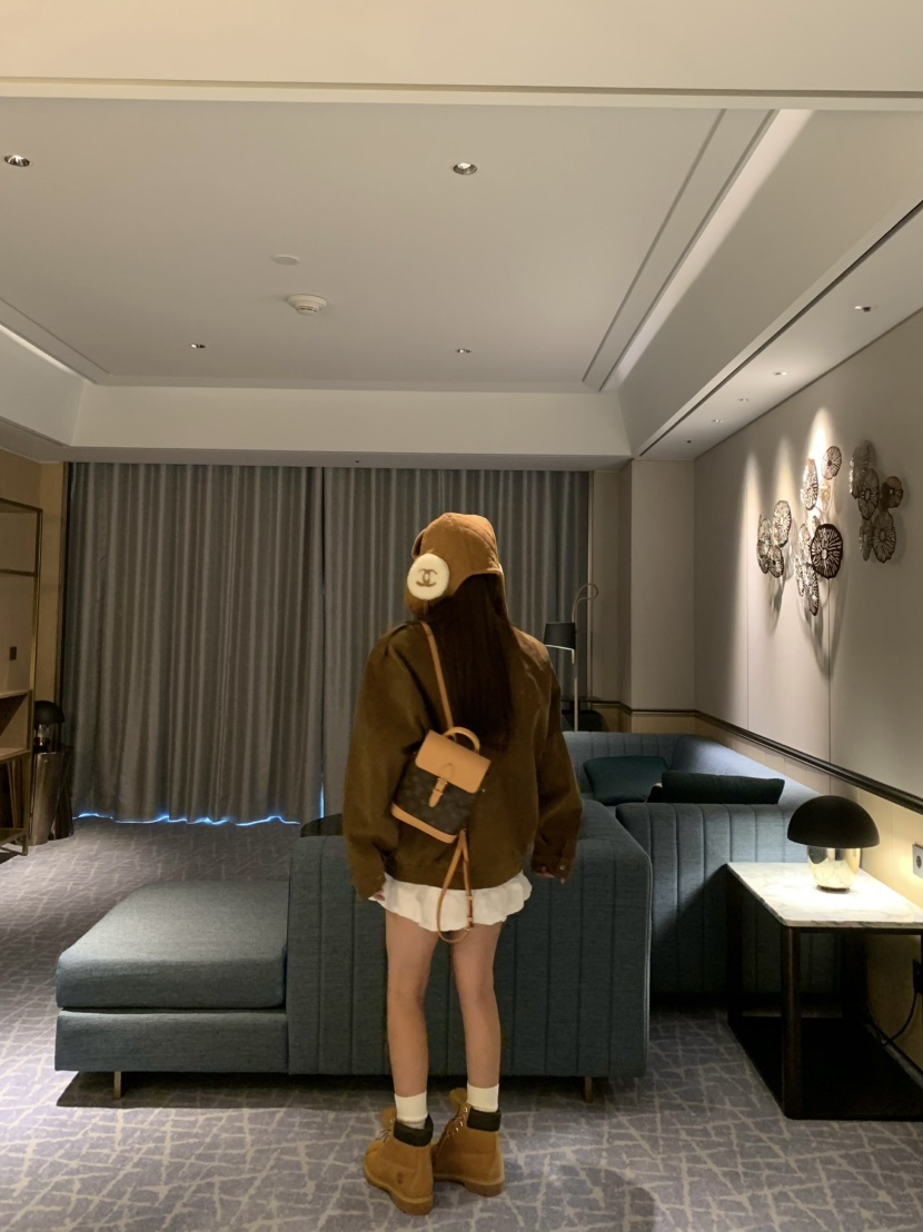 VIRKIN韓國代購㊣女士新品人氣25秋冬休閑真品熱賣夾克絨面革VIRKIN夾克