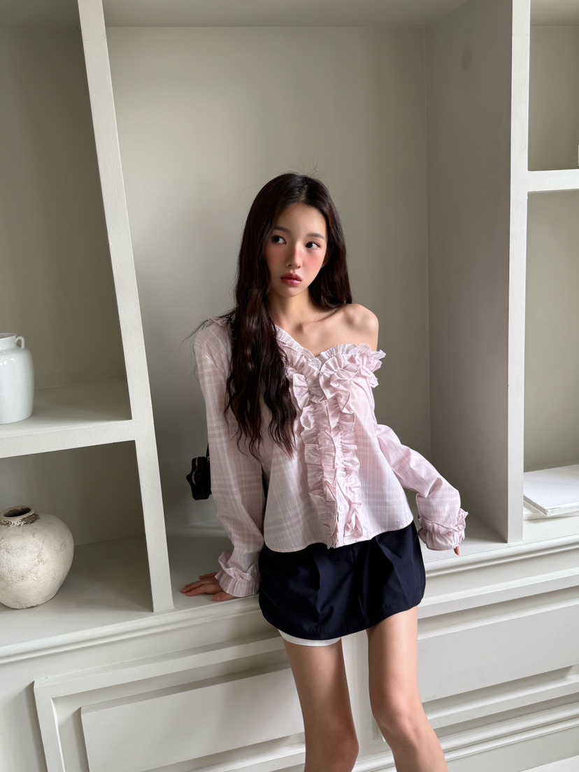 MARKE-P韓國直郵㊣女裝新款時尚休閑襯衫蕾絲衫荷葉邊格紋MARKE-P襯衫/蕾絲衫
