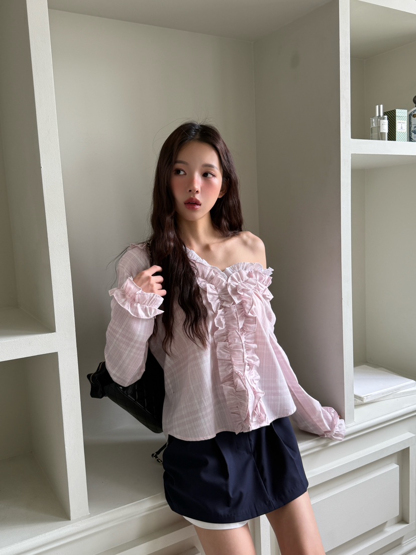 MARKE-P韓國直郵㊣女裝新款時尚休閑襯衫蕾絲衫荷葉邊格紋MARKE-P襯衫/蕾絲衫