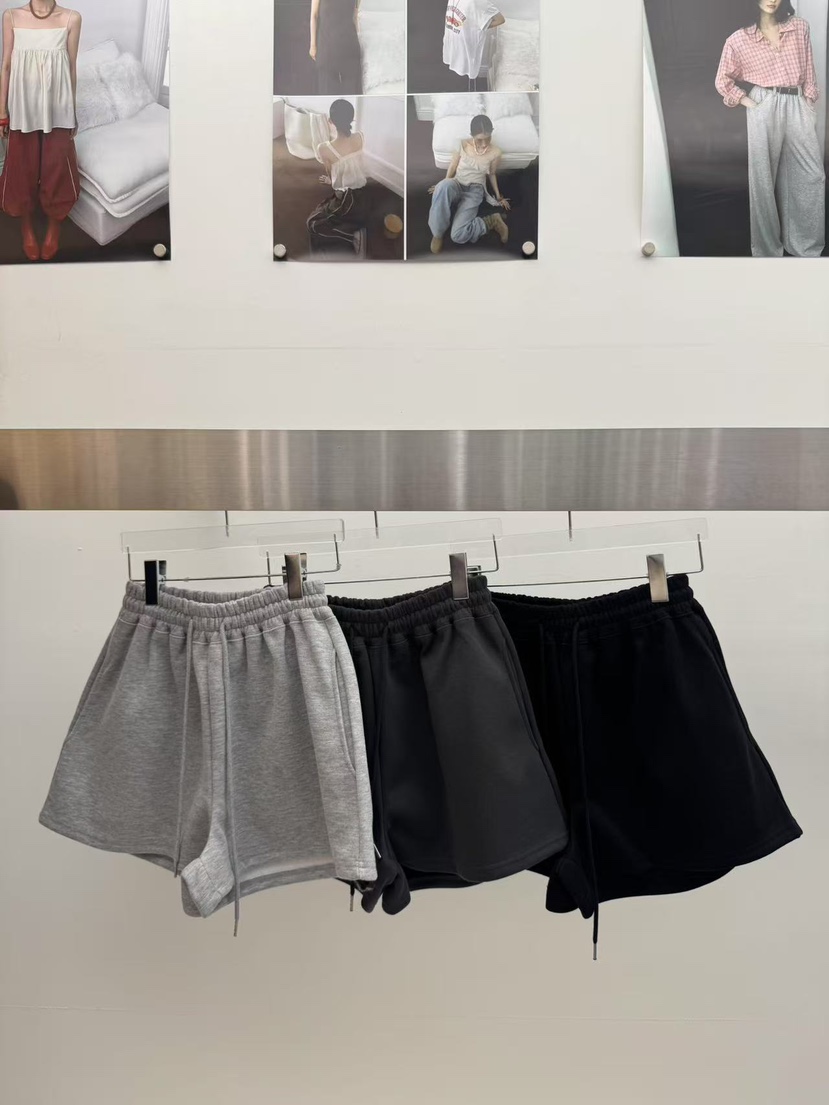 AMOOD韓國代購㊣女士新品25秋冬熱賣休閑時尚職業人氣推薦短褲AMOOD短褲