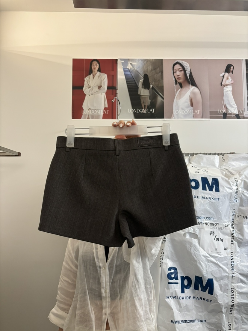 LONDON FLAT韓國代購㊣女裝新款時尚休閑職業25秋冬推薦短褲LONDON FLAT短褲