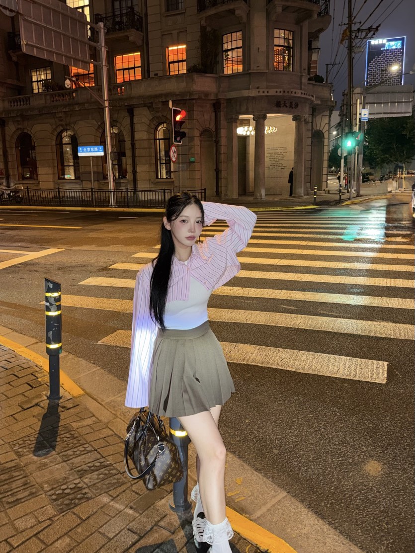 DAILY MOMENT韓國直郵㊣女裝新品人氣推薦熱賣休閑襯衫蕾絲衫DAILY MOMENT襯衫/蕾絲衫