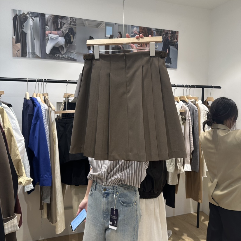 OVERTAKE東大門㊣直郵女士新款休閑時尚真品職業人氣25秋冬短裙OVERTAKE短裙