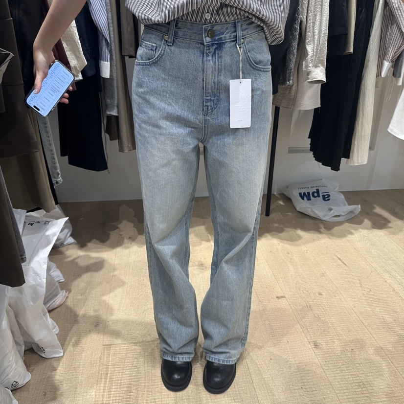 OVERTAKE韓國直郵㊣女裝新品熱賣25秋冬真品時尚人氣牛仔褲OVERTAKE牛仔褲圖色1