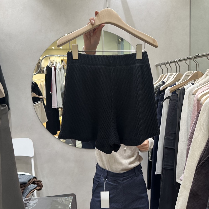 WHO IS SHE韓國直郵㊣女士新品人氣熱賣時尚職業休閑短褲WHO IS SHE短褲
