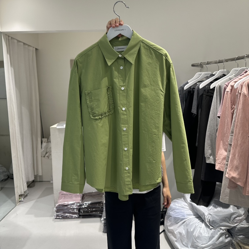 LORING RE I韓國代購㊣女士新品熱賣襯衫蕾絲衫荷葉邊口袋LORING RE-I/BARE襯衫/蕾絲衫圖色2