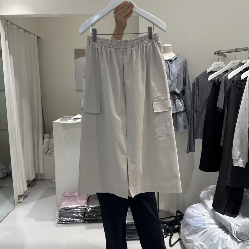 LORING RE I東大門㊣實拍女士新品25秋冬推薦人氣長裙紐扣LORING RE-I/BARE長裙