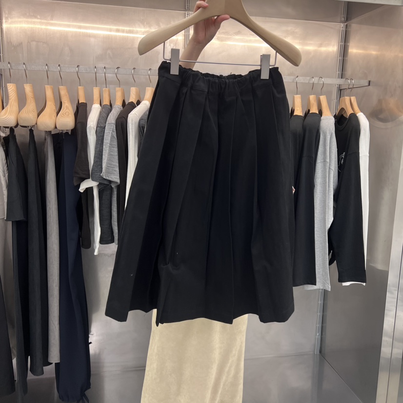 ESSENCE東大門㊣代購女裝新品25秋冬時尚半身裙中短裙棉質褶皺ESSENCE半身裙/中短裙圖色2
