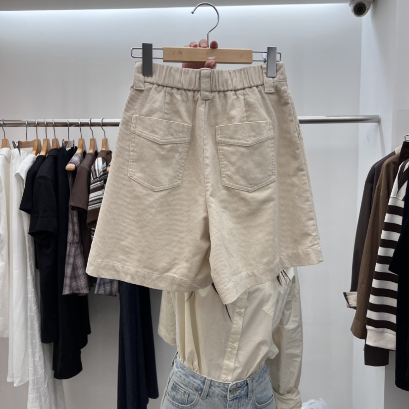 DRESS ROOM東大門㊣代購女士新品職業休閑熱賣人氣短褲燈芯絨DRESS ROOM短褲