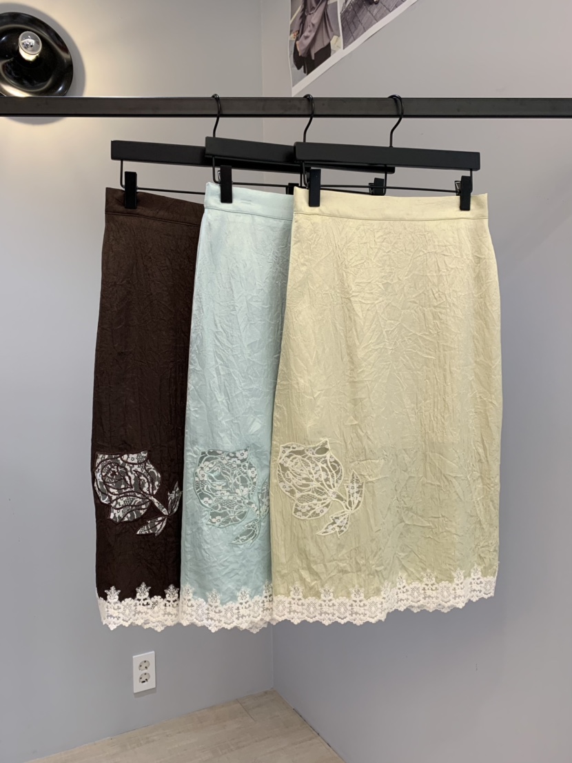 SOFTNESS東大門㊣直郵女士新品職業真品時尚半身裙中短裙蕾絲Softness/Cosmic半身裙/中短裙