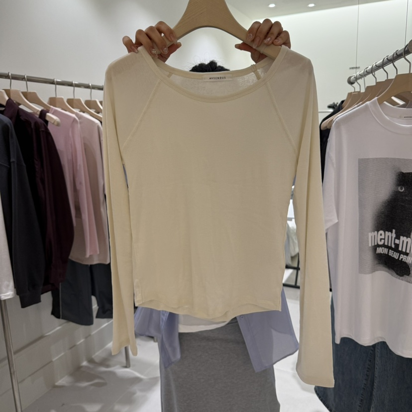 AVECNOUS韓國代購㊣女裝新品熱賣人氣時尚25秋冬長袖T恤不含內搭AVECNOUS長袖T恤圖色3