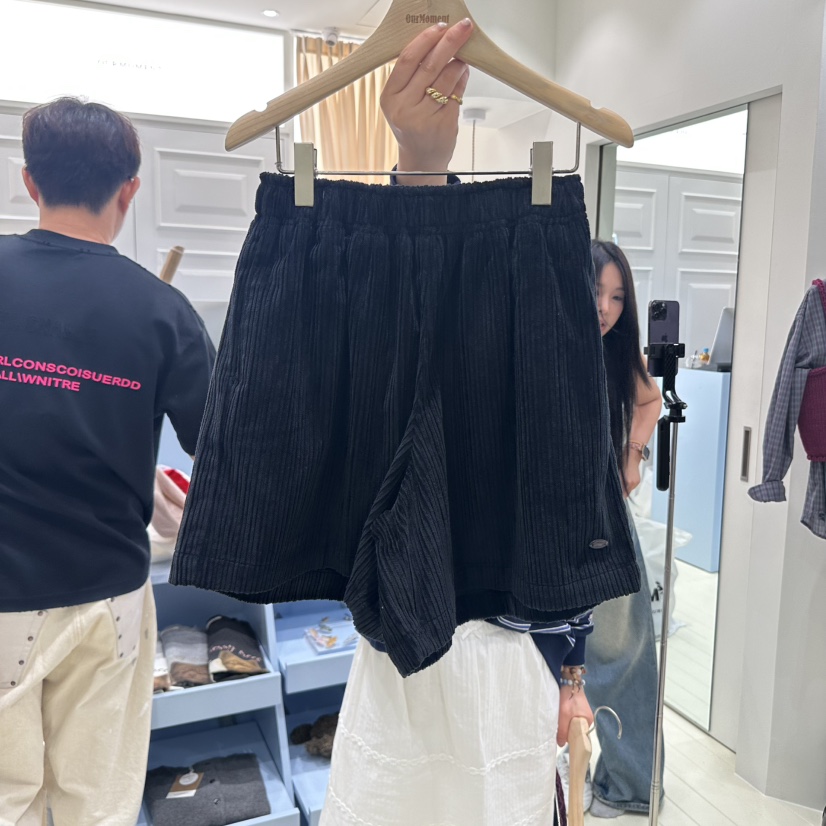 OURMOMENT韓國直郵㊣女裝新款25秋冬熱賣推薦時尚短褲燈芯絨OURMOMENT短褲圖色5