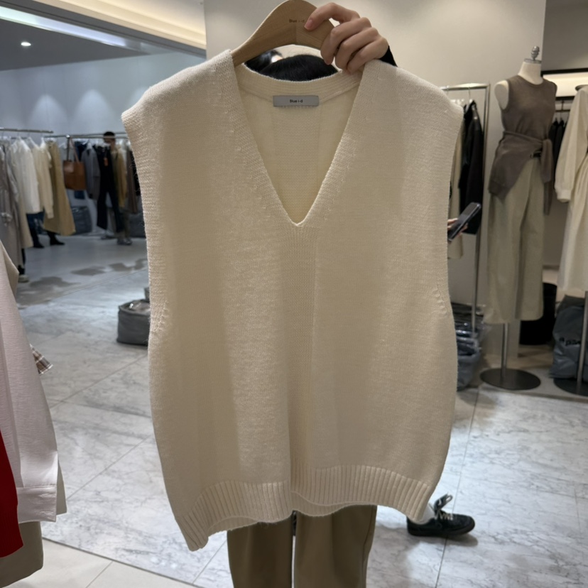 BLUEI-D東大門㊣直郵女裝新款人氣休閑熱賣真品時尚吊帶背心Blue i-d吊帶/背心圖色2