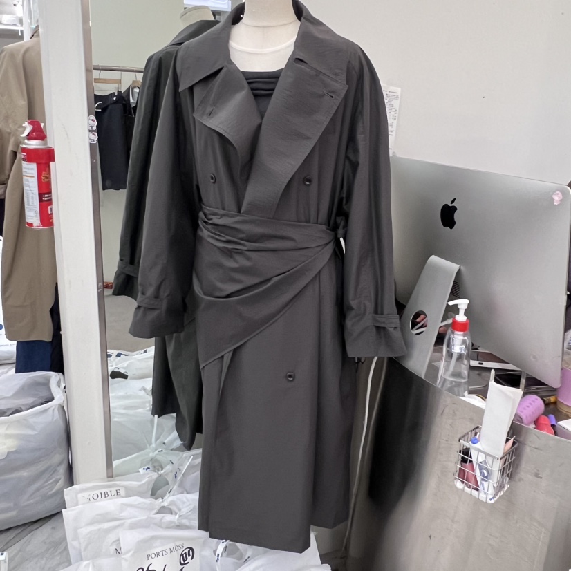 MOIBLE韓國代購㊣女士新款真品推薦25秋冬時尚長款風衣含絲巾MOIBLE長款風衣