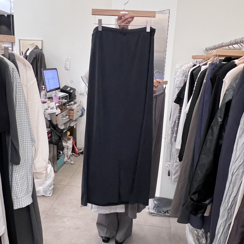 MOIBLE韓國直郵㊣女裝新款時尚熱賣休閑職業25秋冬人氣長裙MOIBLE長裙