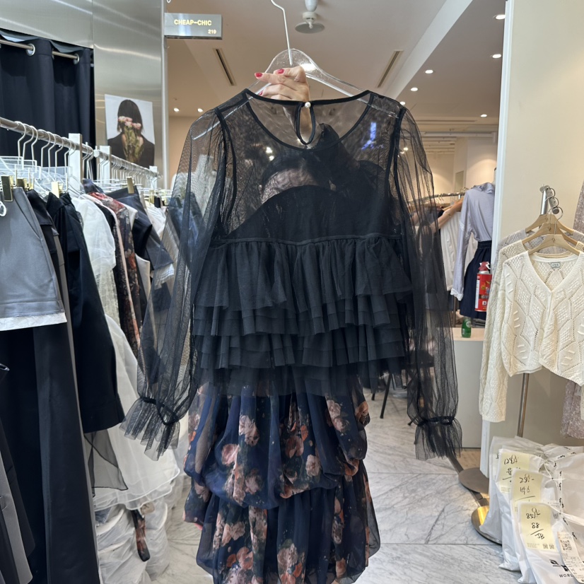 CHEAP-CHIC東大門㊣代購女裝新品時尚熱賣休閑襯衫蕾絲衫網眼CHEAP-CHIC/CHARLES THE SECOND襯衫/蕾絲衫