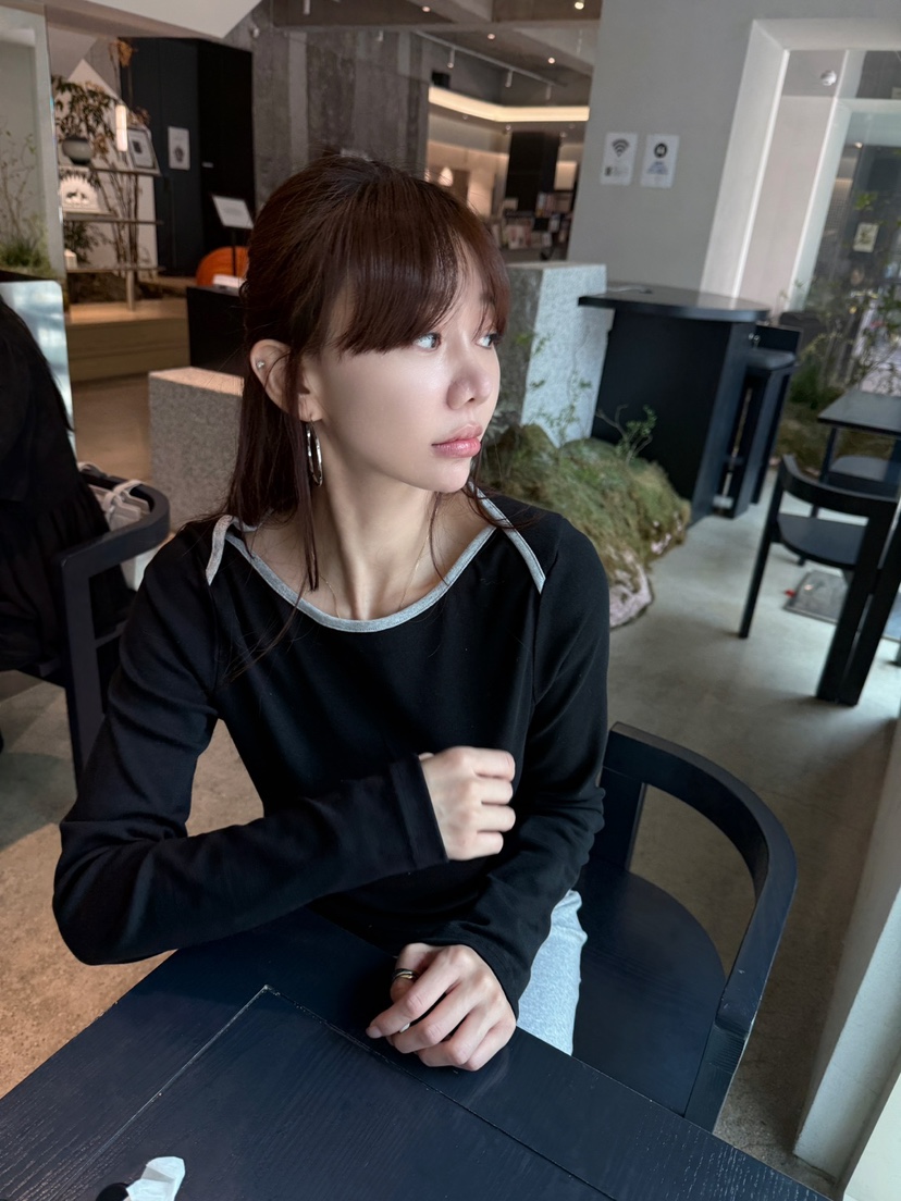 LUMIPLE韓國直郵㊣女士新款時尚真品職業休閑推薦熱賣長袖T恤LUMIPLE長袖T恤