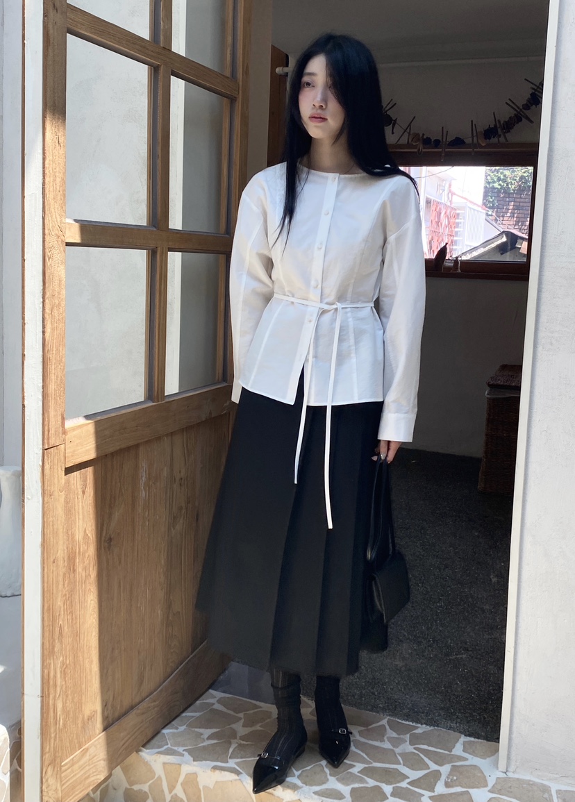 NDE韓國直郵㊣女士新款時尚熱賣職業休閑25秋冬襯衫蕾絲衫含腰繩NDE襯衫/蕾絲衫