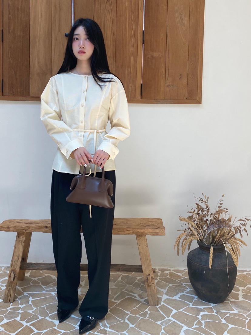NDE韓國直郵㊣女士新款時尚熱賣職業休閑25秋冬襯衫蕾絲衫含腰繩NDE襯衫/蕾絲衫