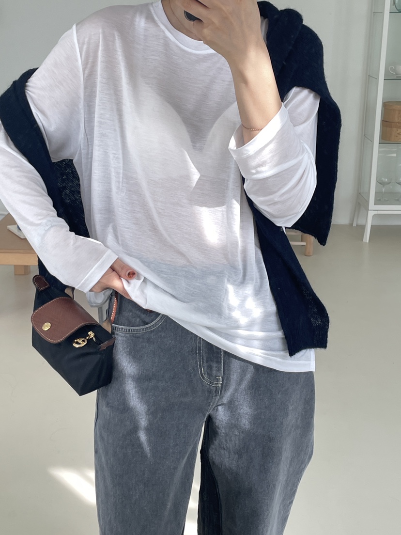 空東大門㊣直郵女裝新款休閑時尚推薦人氣25秋冬長袖T恤天絲CHAHEE長袖T恤
