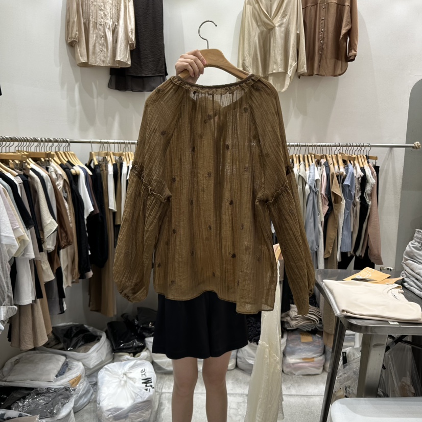 G.I-L韓國代購㊣女裝新款休閑25秋冬真品職業襯衫蕾絲衫刺繡G.I-L襯衫/蕾絲衫