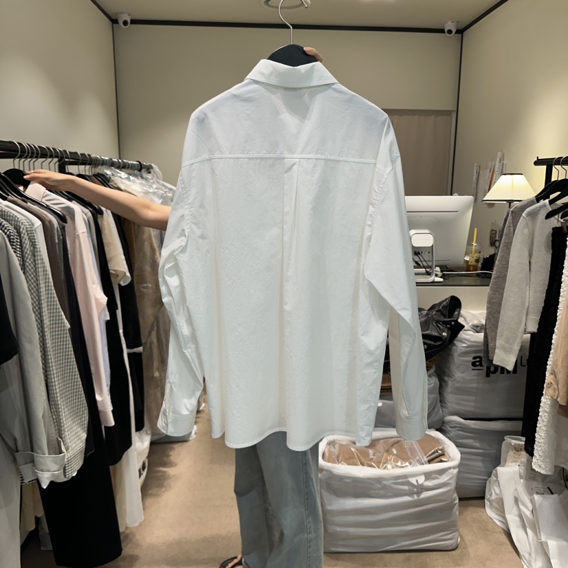 RE STOCK東大門㊣實拍女士新款25秋冬時尚熱賣襯衫蕾絲衫口袋RE STOCK襯衫/蕾絲衫