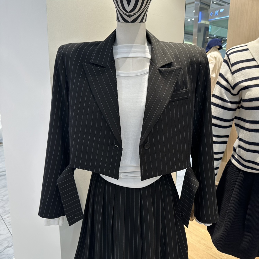 ZIPPER韓國代購㊣女裝新品25秋冬真品人氣推薦夾克短款腰帶ZIPPER夾克圖色2