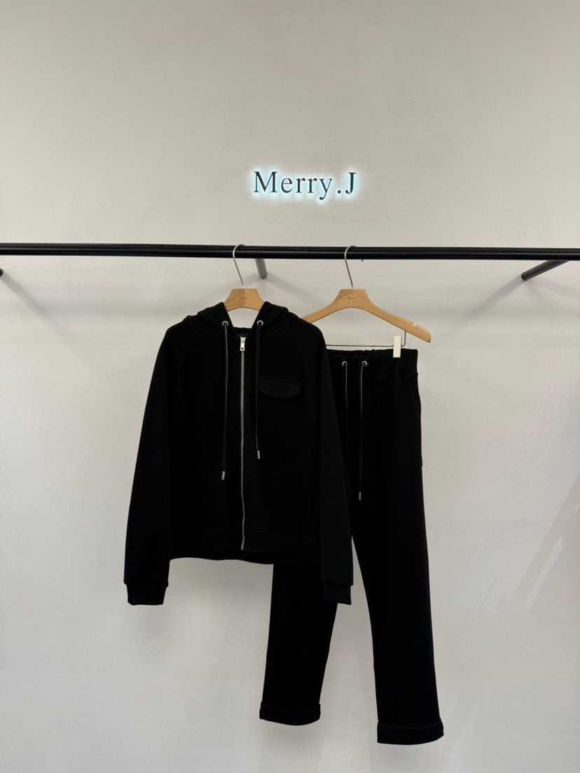 MERRY-J韓國直郵㊣女裝新款人氣真品時尚休閑推薦熱賣套裝MERRY-J套裝圖色2