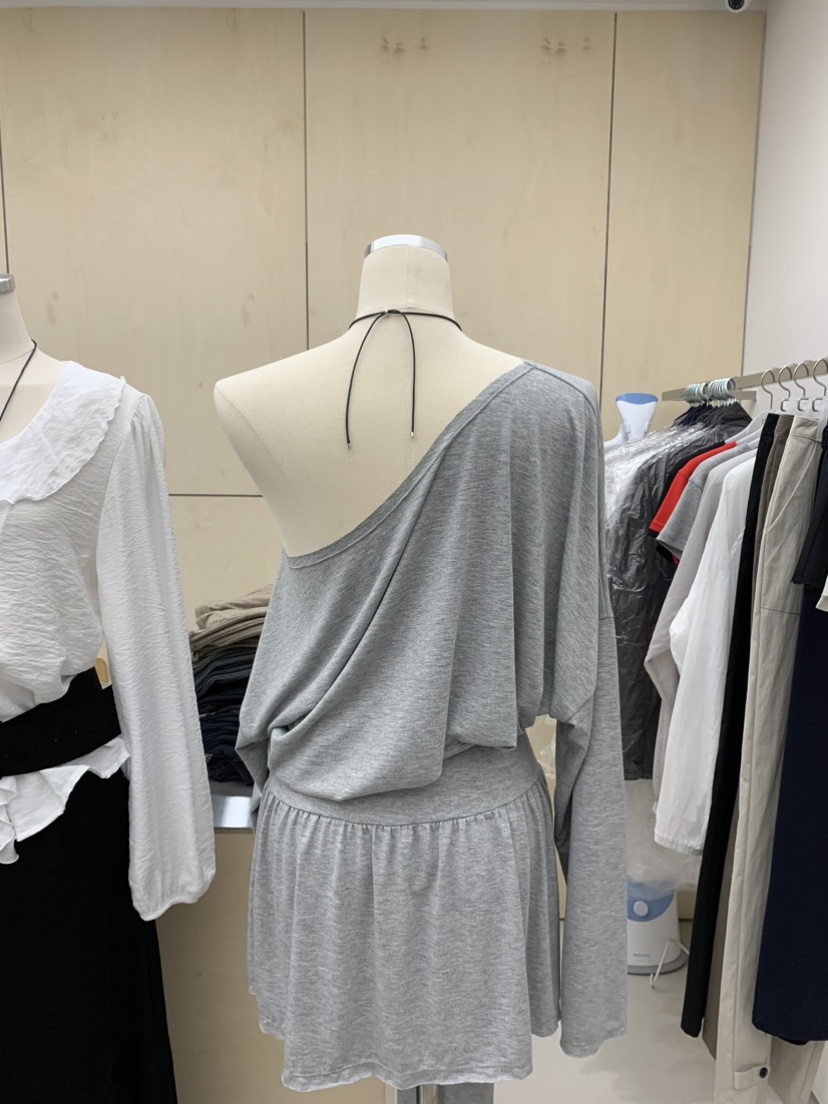 ESCHER韓國代購㊣女士新品休閑熱賣推薦職業25秋冬真品長袖T恤ESCHER長袖T恤