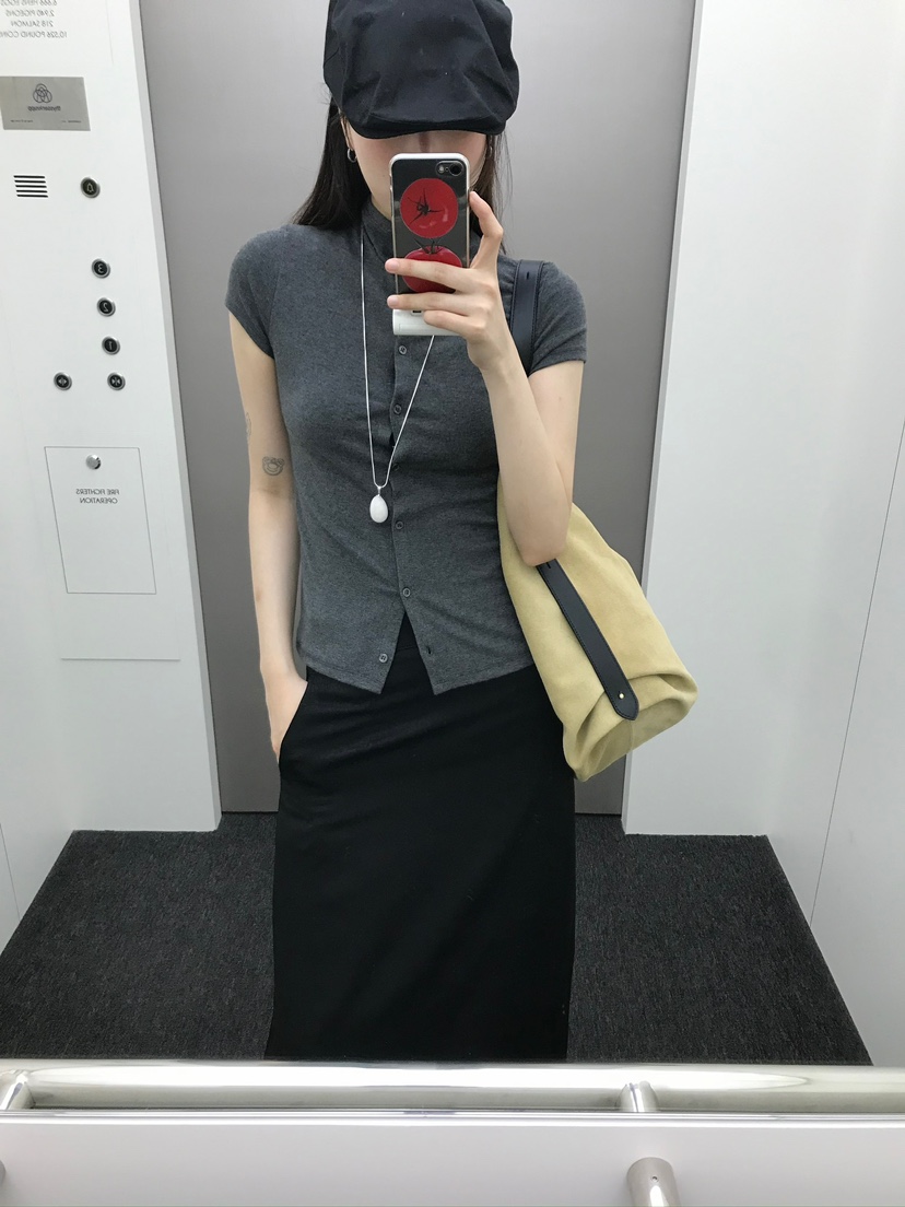 ESCHER東大門㊣代購女裝新品推薦熱賣休閑25秋冬真品時尚T恤ESCHERT恤