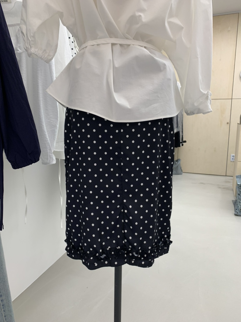 ESCHER東大門㊣實拍女裝新品人氣25秋冬休閑推薦半身裙中短裙ESCHER半身裙/中短裙