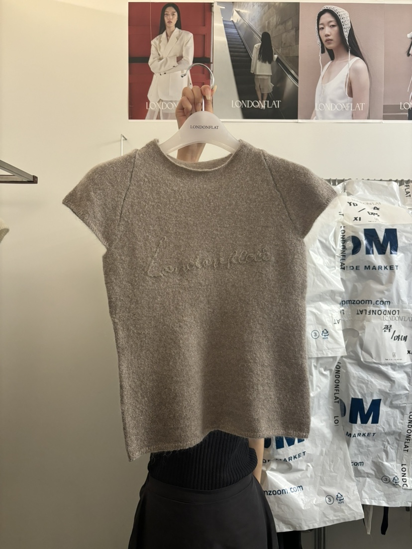LONDON FLAT東大門㊣實拍女士新款職業時尚針織衫兩件套刺繡LONDON FLAT針織衫圖色2