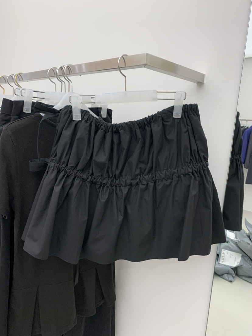ESCHER東大門㊣實拍女士新品25秋冬熱賣時尚職業推薦休閑短裙ESCHER短裙