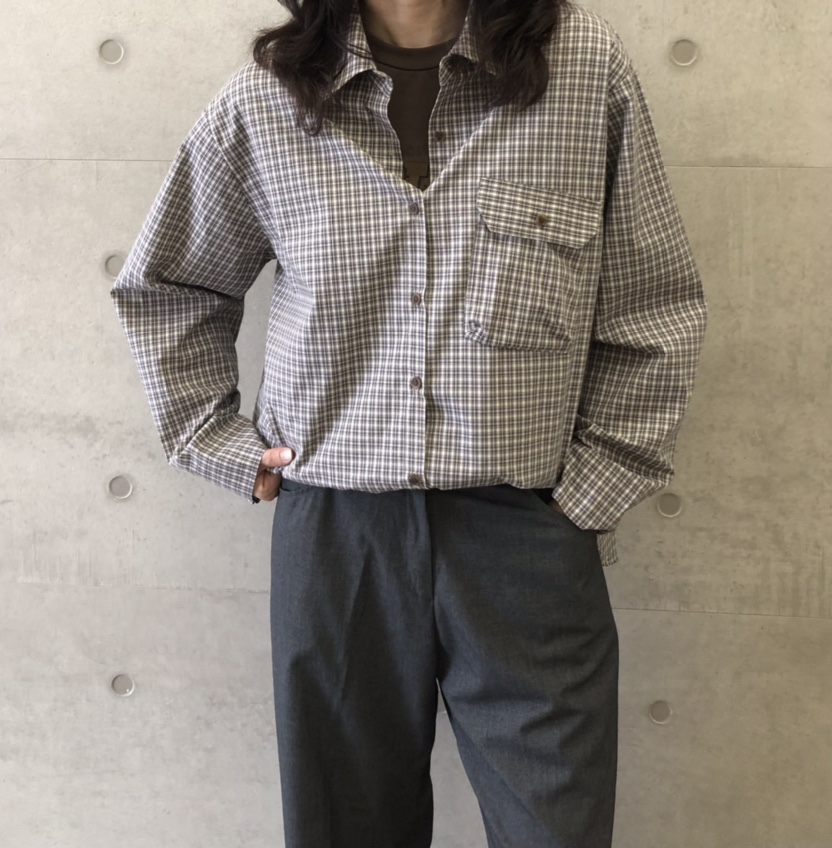 空東大門㊣直郵女士新款職業休閑時尚襯衫蕾絲衫不含腰帶口袋HANNA-A襯衫/蕾絲衫