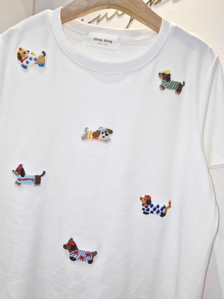 BLING BLING-S東大門㊣直郵女裝新品25秋冬時尚真品熱賣T恤BLING BLING-ST恤