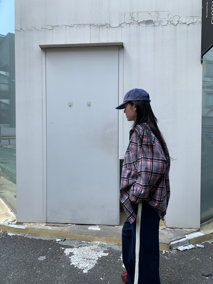 EYEL韓國直郵㊣女士新款人氣熱賣真品時尚襯衫蕾絲衫格紋寬松EYEL襯衫/蕾絲衫
