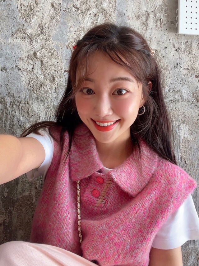 空韓國直郵㊣女裝新款25秋冬職業熱賣推薦休閑時尚吊帶背心HANNA-A吊帶/背心
