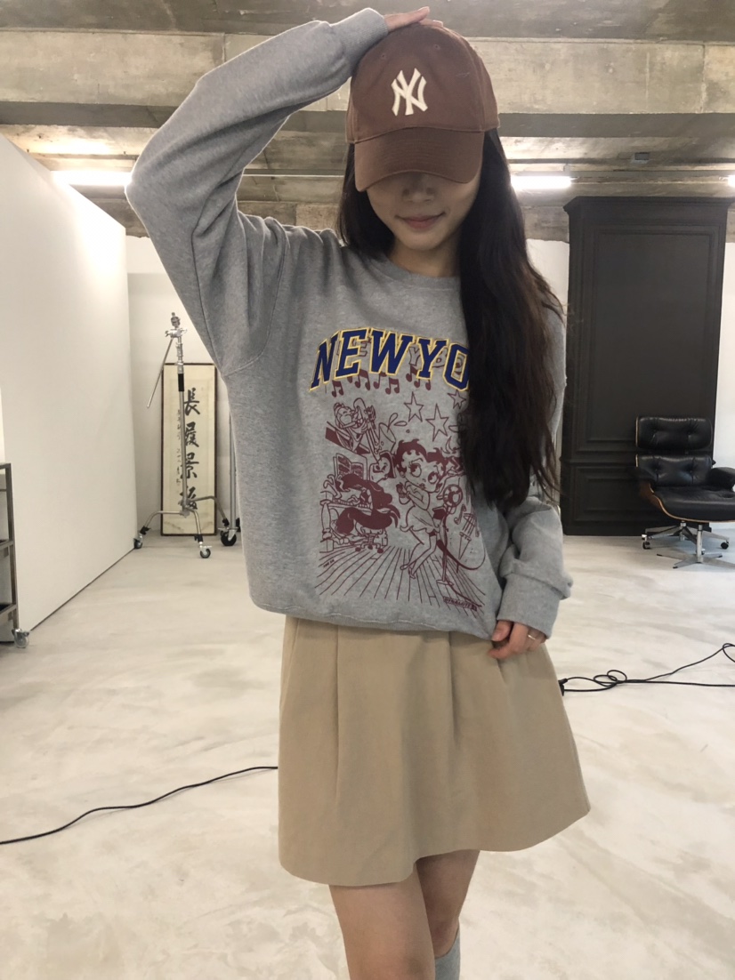 空東大門㊣直郵女裝新款人氣職業推薦時尚25秋冬熱賣真品衛衣HANNA-A衛衣