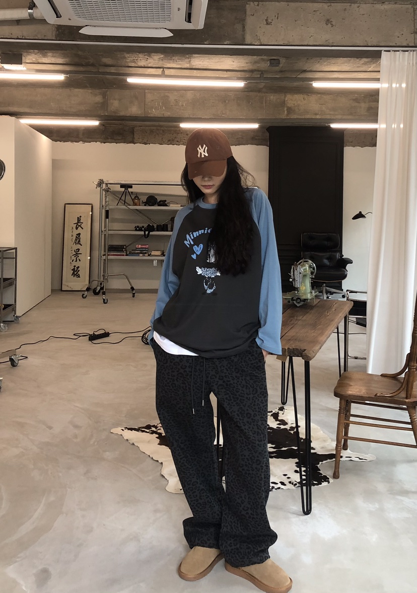 空韓國直郵㊣女士新品時尚推薦人氣職業25秋冬長袖T恤不含腰帶HANNA-A長袖T恤