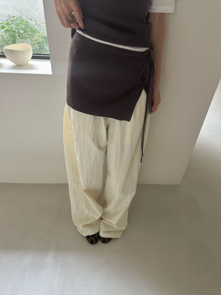 MARE韓國代購㊣女裝新品真品時尚熱賣職業25秋冬休閑吊帶背心MARE吊帶/背心圖色4