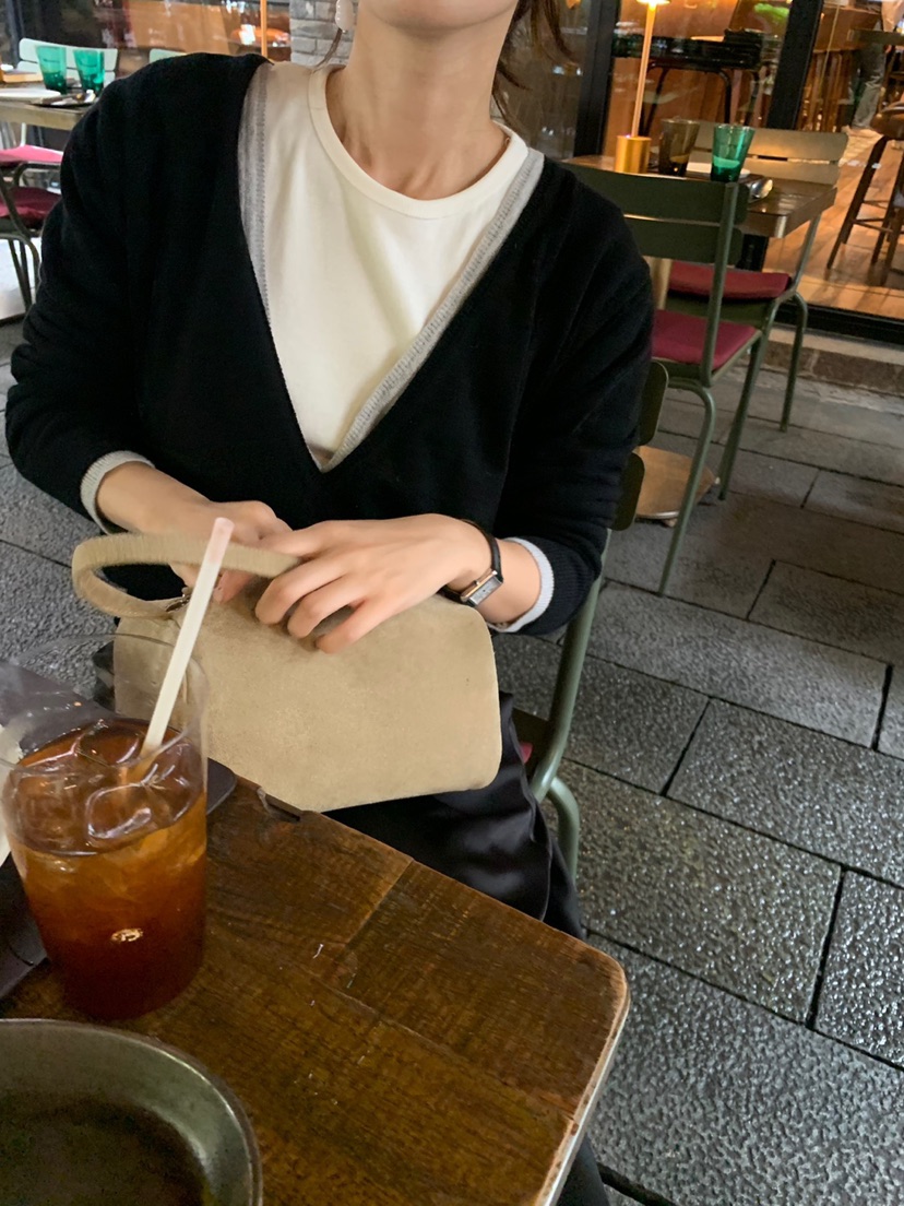 GILLI韓國直郵㊣女士新品25秋冬人氣熱賣推薦真品針織衫V領GILLI針織衫